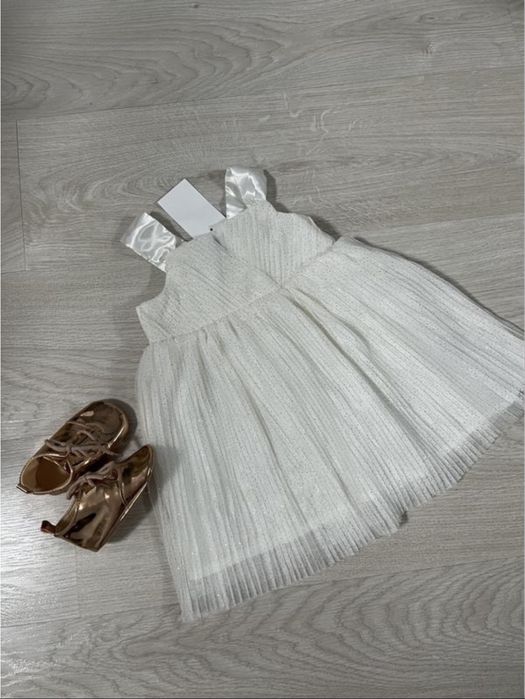 Плаття для принцеси від h&m