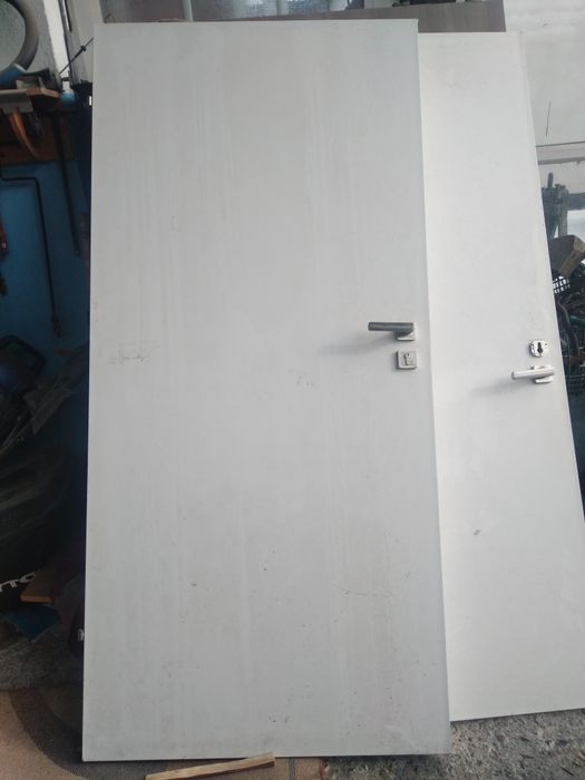 Drzwi wewnętrzne lewe 80 i prawe