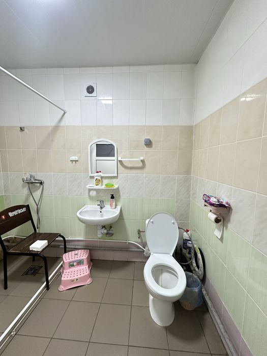 Продається будівля у центрі міста