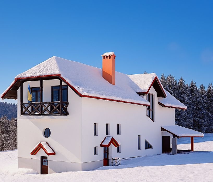 Котедж у  Славську .Без господарів великі компанії до 15 осіб.