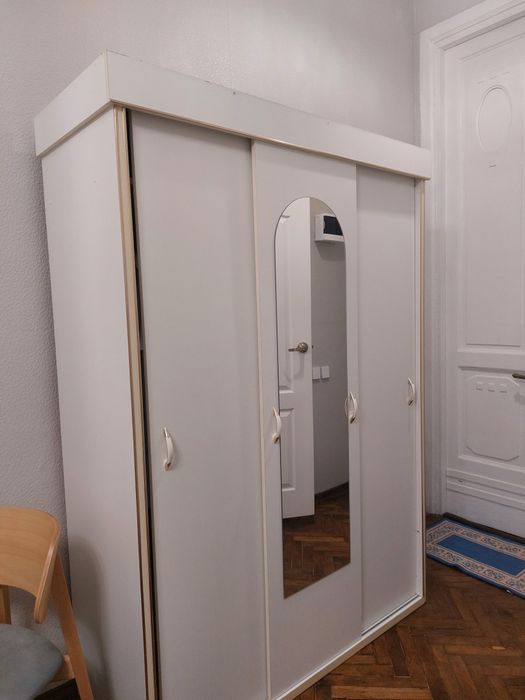 Здам кімнату студію в центрі Одеси.