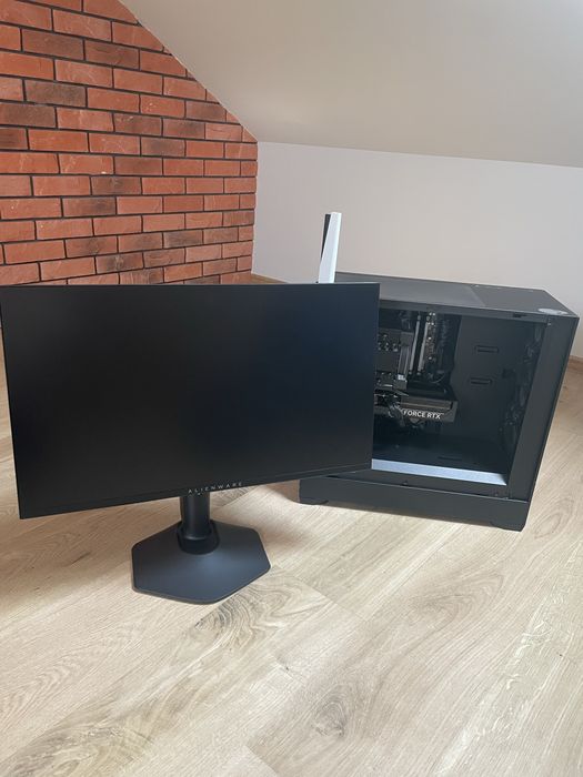 Komputer RTX 5070 + Monitor 360Hz
