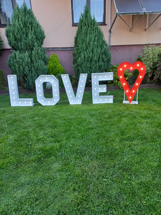 Fotobudka, DJ, napis LOVE Miłość cyfry 1 18, 30, 40 50, 60 serce led