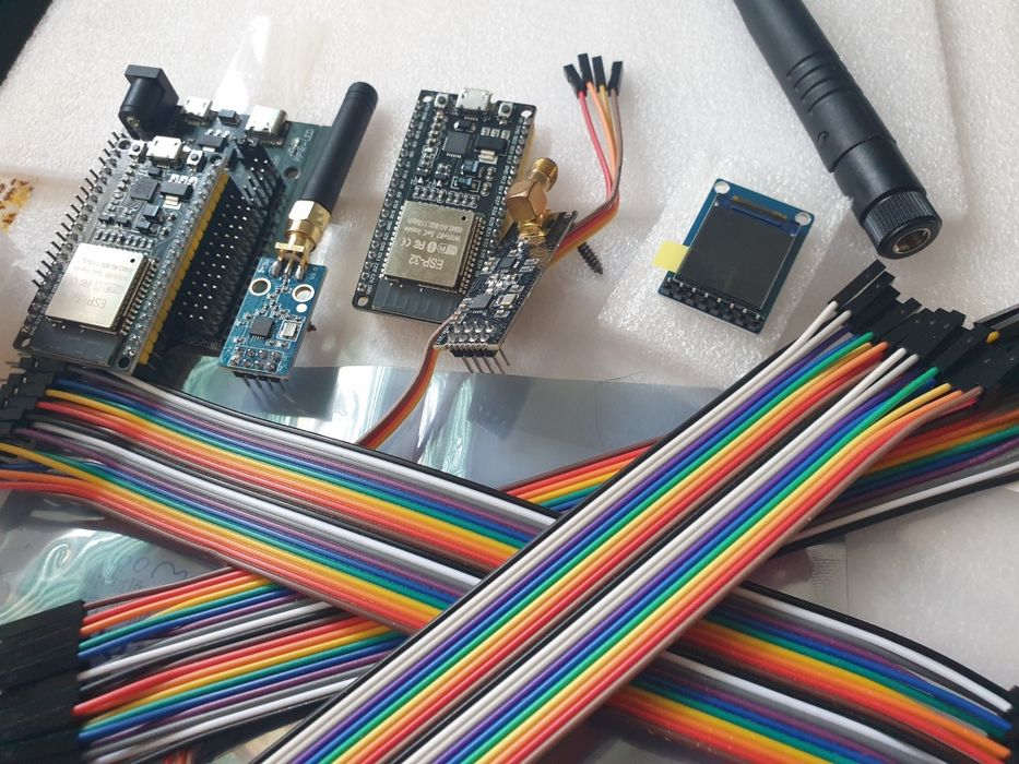 Dev kit esp32 s3 c3 ekrany anteny moduły kable złącza płytki flipper