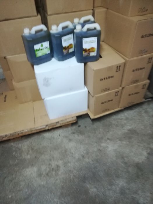 Tenho para venda diversos e bons produtos