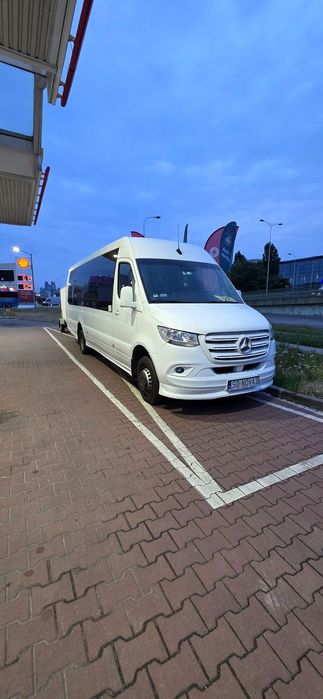 Mercedes-Benz Sprinter  Mercedes Sprinter 3.0 27 miejsc
