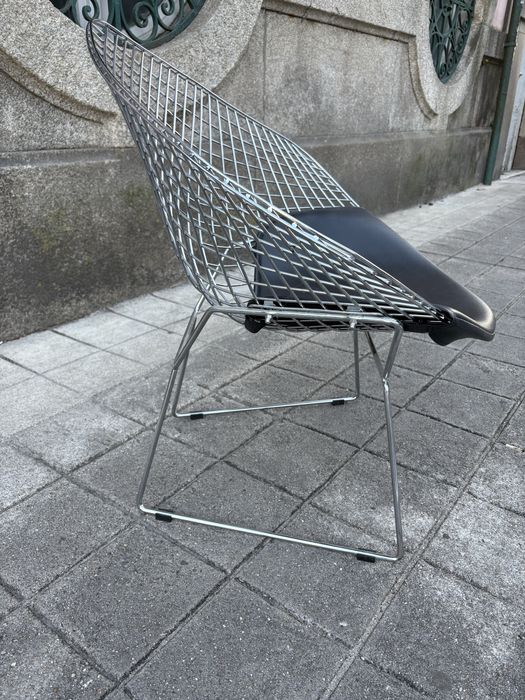 Cadeira designer Diamond metálica