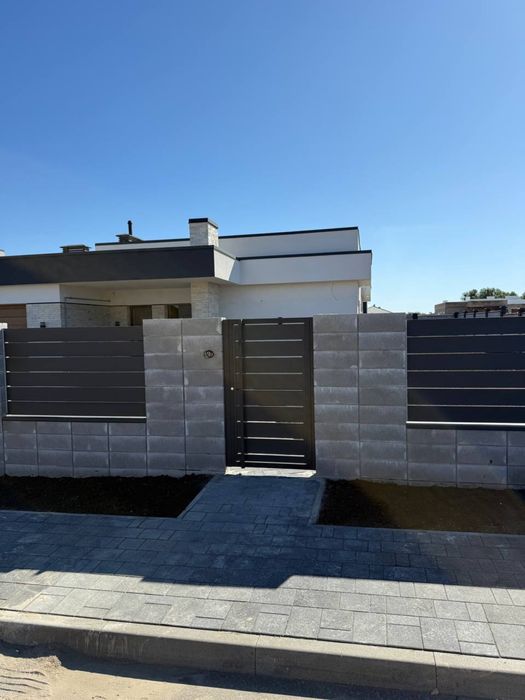 Продаж сучасного будинку на масиві Гармонія