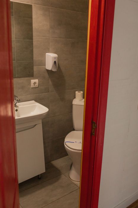 Погодинно,подобово центр вокзал документи.