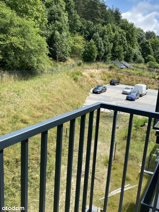 Mieszkanie z balkonem, komórka i miejsce parkingowe zewnętrzne