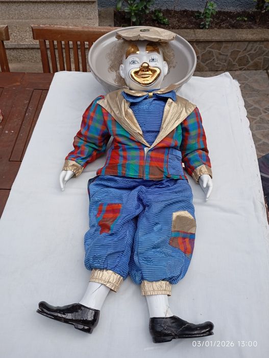 Palhaço de porcelana marca ALDA