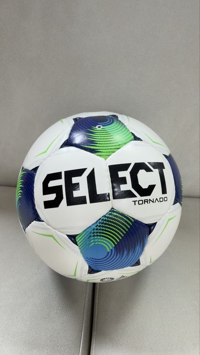 М’яч футзальний SELECT Futsal Tornado (FIFA Basic) v26. Новий дизайн. Оригінал!