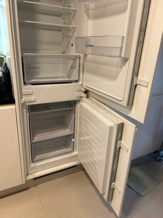 Frigorífico Combinado encastre BOSCH