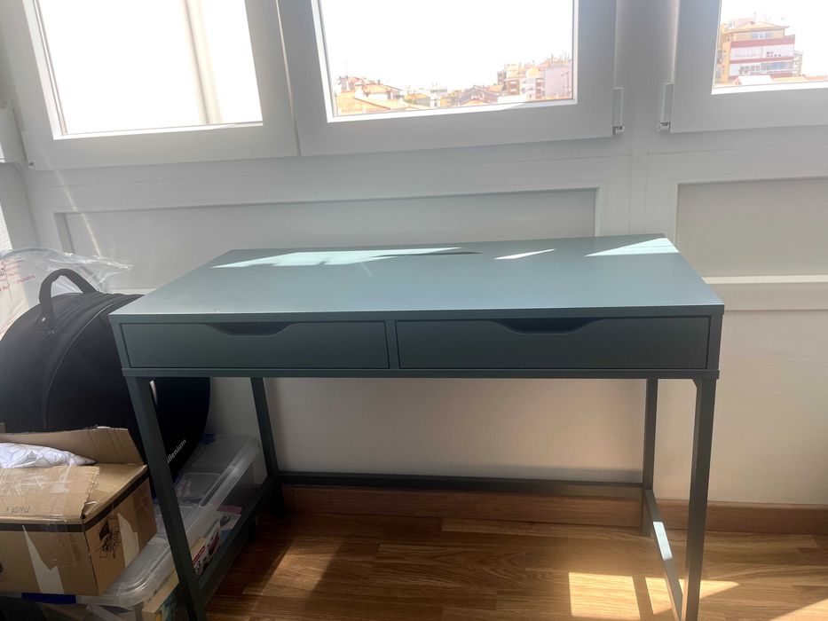 Secretária 100x48 cm IKEA