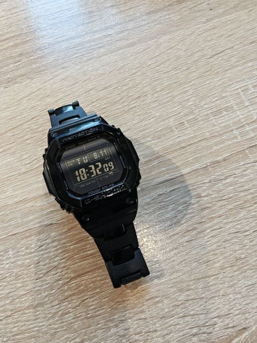 Zegarek Gshock GWM 5610BB
