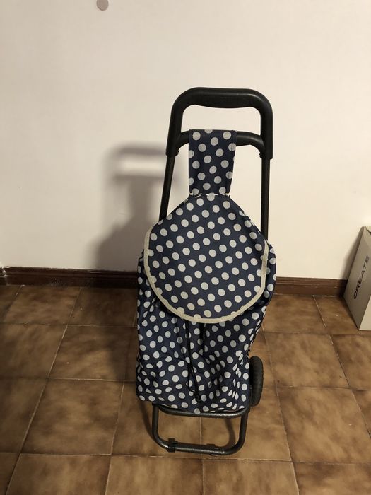 Carro para transporte das compras