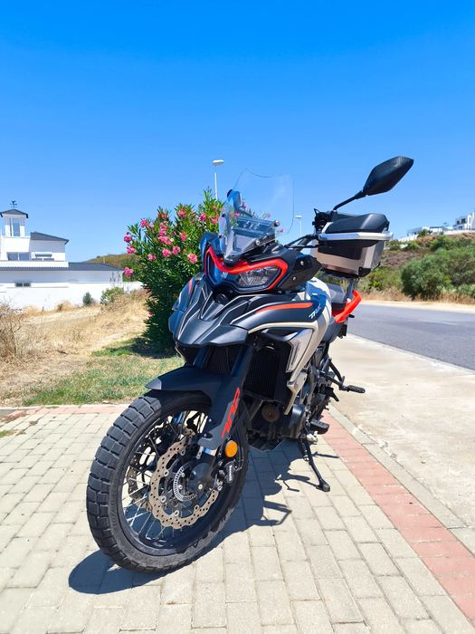 Benelli trk 702x