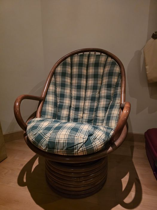 Oportunidade, quarto completo em bambu