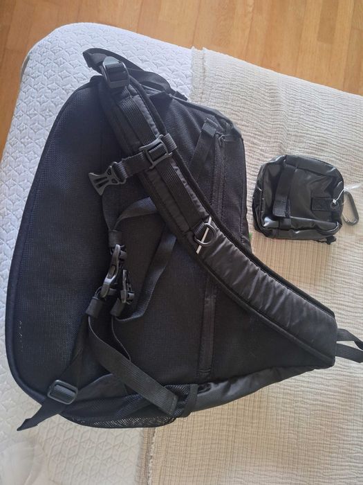 Mochila Coleman - nova