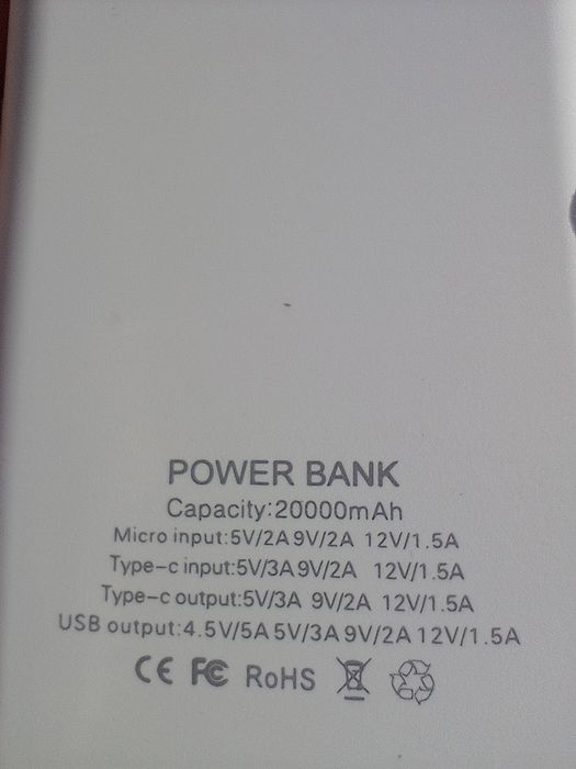 POWERBANK 20000mah/ 22,5w- Fast Charge/ Biały/ Czarny+kabelUSB-C
