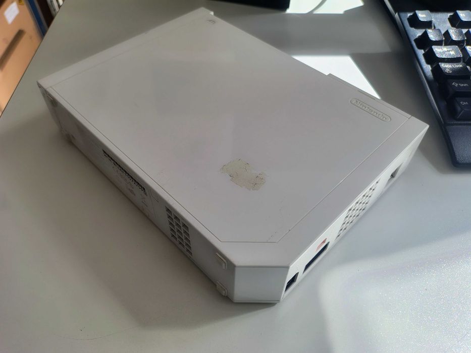 Konsola Nintendo Wii biała rvl-001 komplet