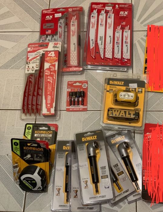Dewalt         Dewalt