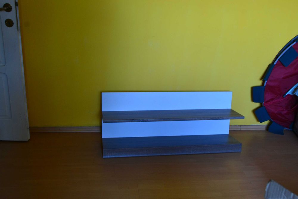 regal do zawieszenia na ścianę,nowy