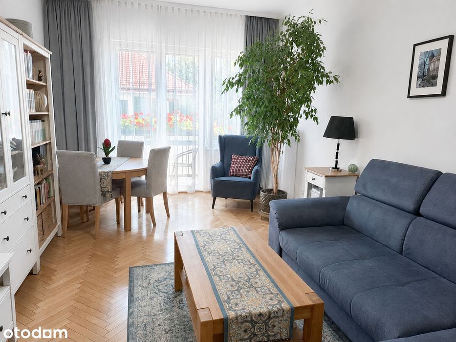3 pokoje 70 m² | Śródmieście- wysokie sufity