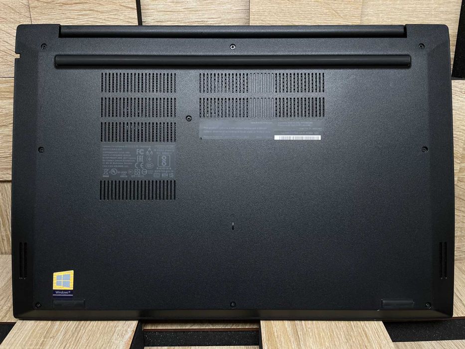 №5570 Ноутбук Lenovo ThinkPad E585 FHD IPS 15.6"/AMD Ryzen 5 2500U/RAM8Gb/SSD512Gb