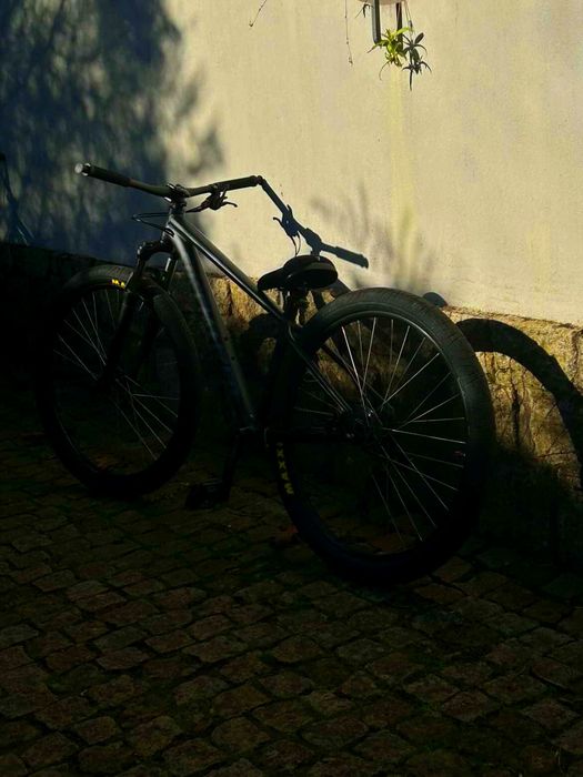 Specialized rock hopper sport 2023 aro 29 para wheeling