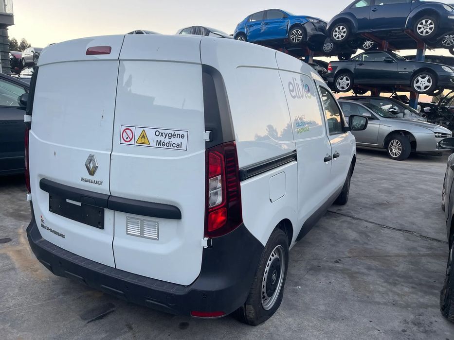 RENAULT KANGOO EXPRESS MODELO NOVO 1.5 BLUE DCI 95 CV 2022 PARA PEÇAS
