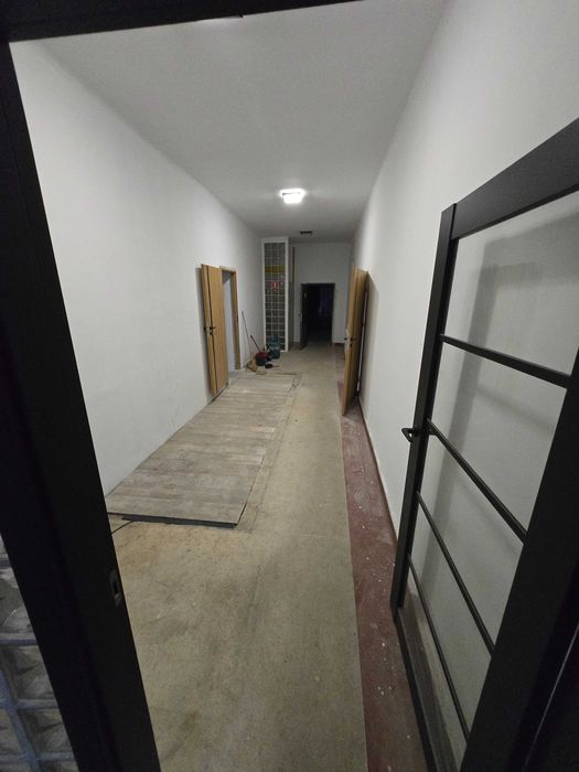 Wynajmę biuro 180m2 Błonie