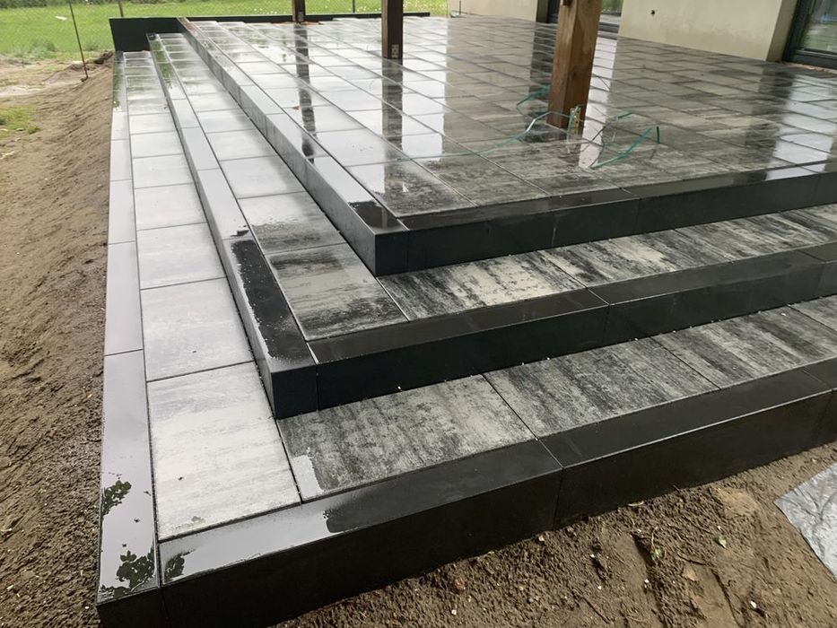 Układanie kostki brukowej