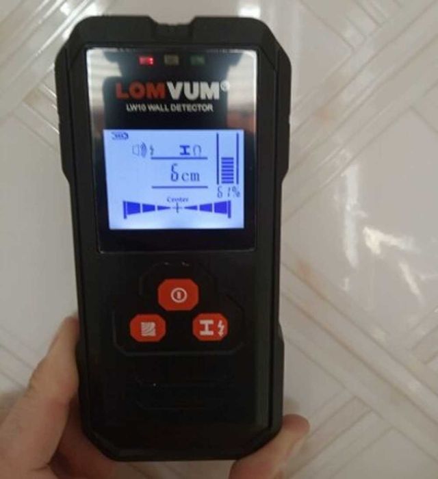 Электрический детектор коммуникаций - стен, дерева, металла и проводки