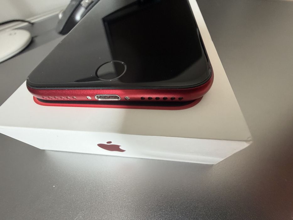 Iphone SE jak nowy!