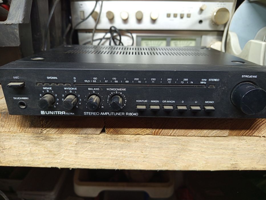 UNITRA r8040 amplituner