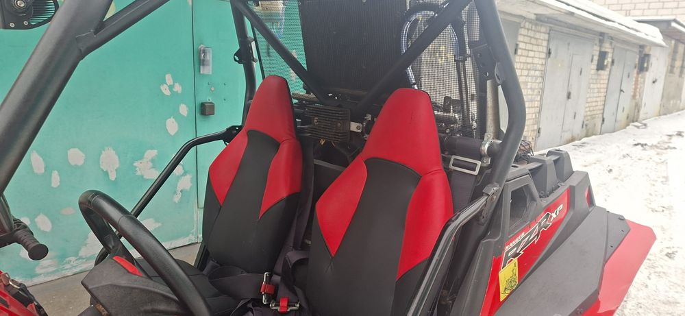 Polaris RZR 900 High Lifter