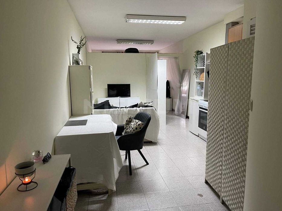 Apartamento T0 MUITO CENTRAL em Famalicão