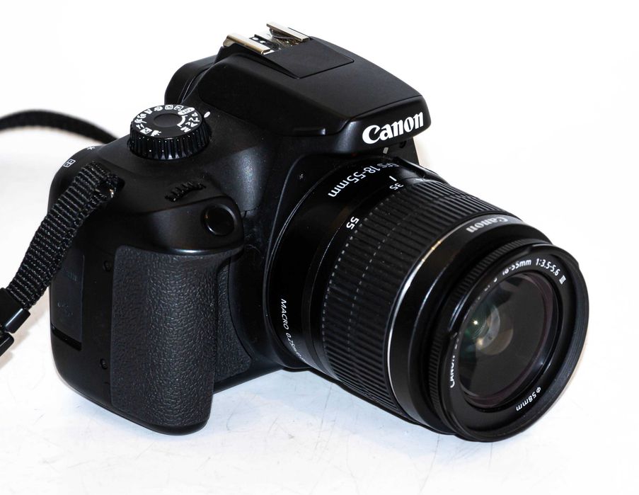Canon EOS 4000D + 18-55mm III 18Mpix 8 TYŚ