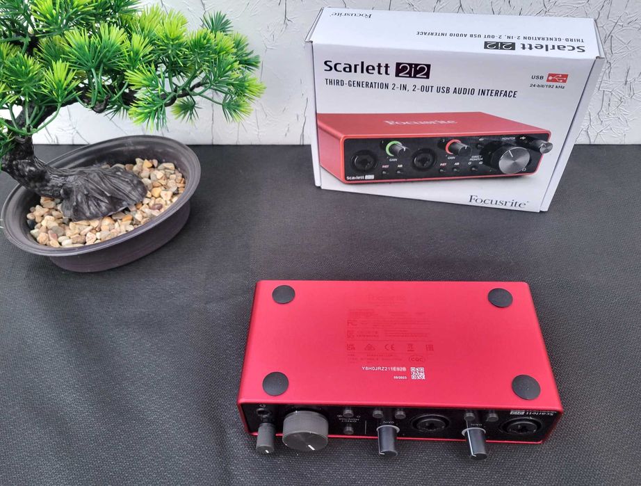 Звукова карта Focusrite Scarlett 2i2 3rd Gen (USB аудіоінтерфейс)
