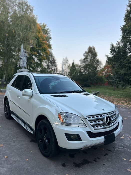 Mercedes- ML 2010рік 3.0D