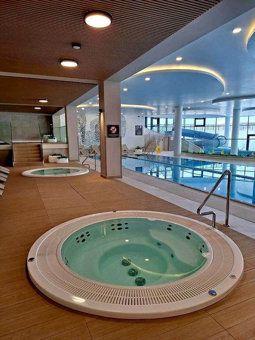 Noclegi przy plaży w Kołobrzegu – Aqua Polanki, basen, SPA i parking