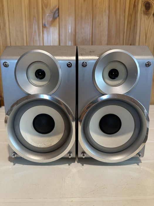 Колонки Samsung 2 Way Bass Reflex Speaker System