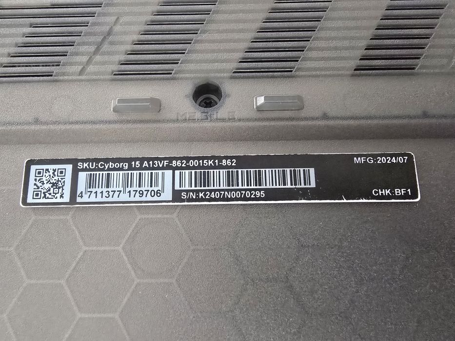 Laptop gamingowy MSI Cyborg 15 | i7-13620H | RTX 4060 8GB | 16GB RAM | 512GB SSD