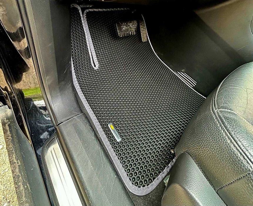 Коврики в авто Chevrolet Aveo Cruze Captiva Renault Megane Scenic 3 4