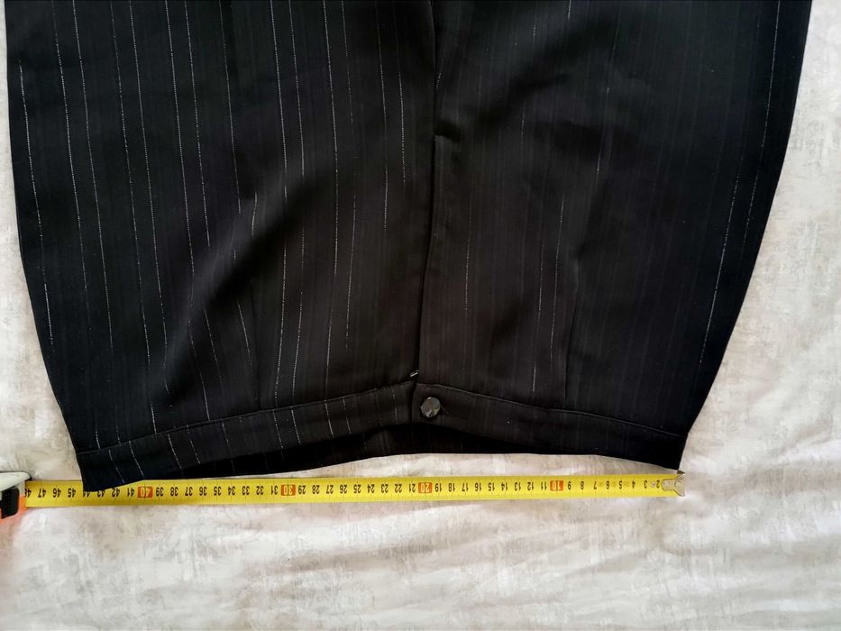Nowe Spodnie damskie czarne z materiału. Nowe. XL.