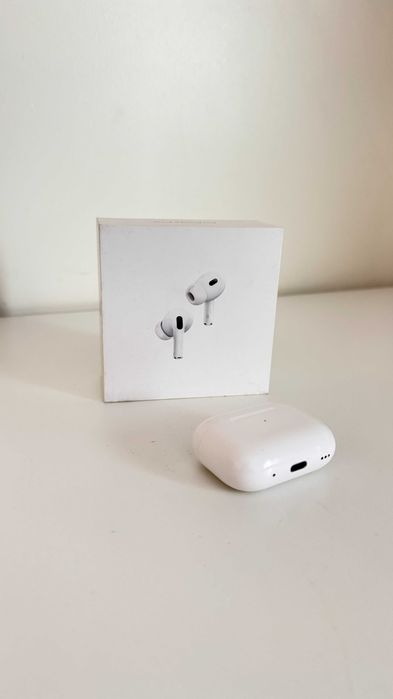 Apple AirPods Pro 2 USB-C — Como Novos