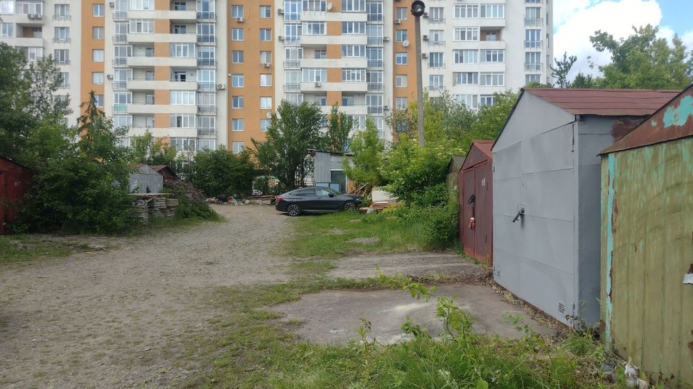 Здам гараж в оренду вул. Трускавецька, біля Ренуар, коло охорони