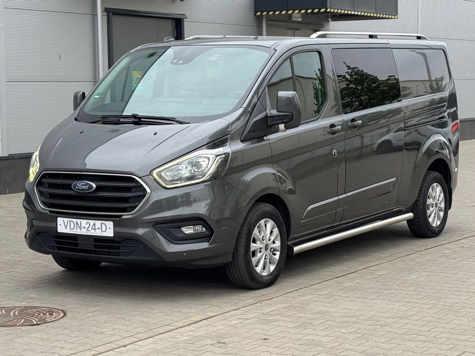 Ford Transit Custom Bogato Wyposażony // L2H1  // 6 osobowy // Stan bardzo dobry