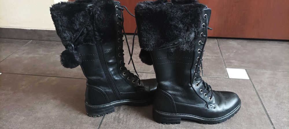 Buty zimowe damskie
